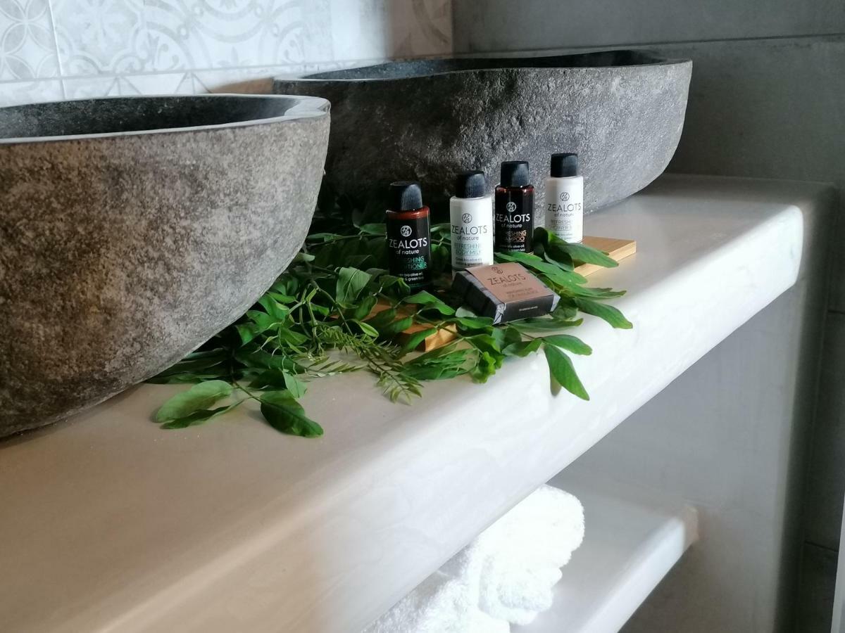 Kissos Luxury Suites Naxos City Dış mekan fotoğraf