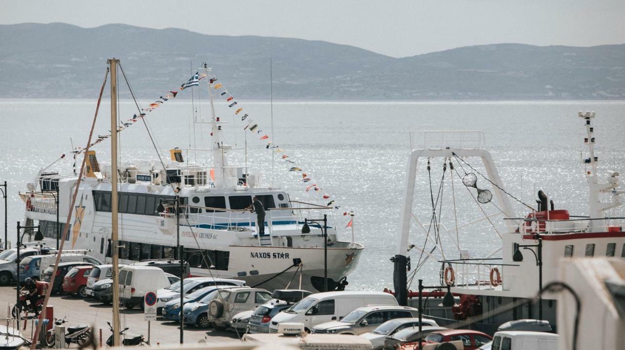 Kissos Luxury Suites Naxos City Dış mekan fotoğraf