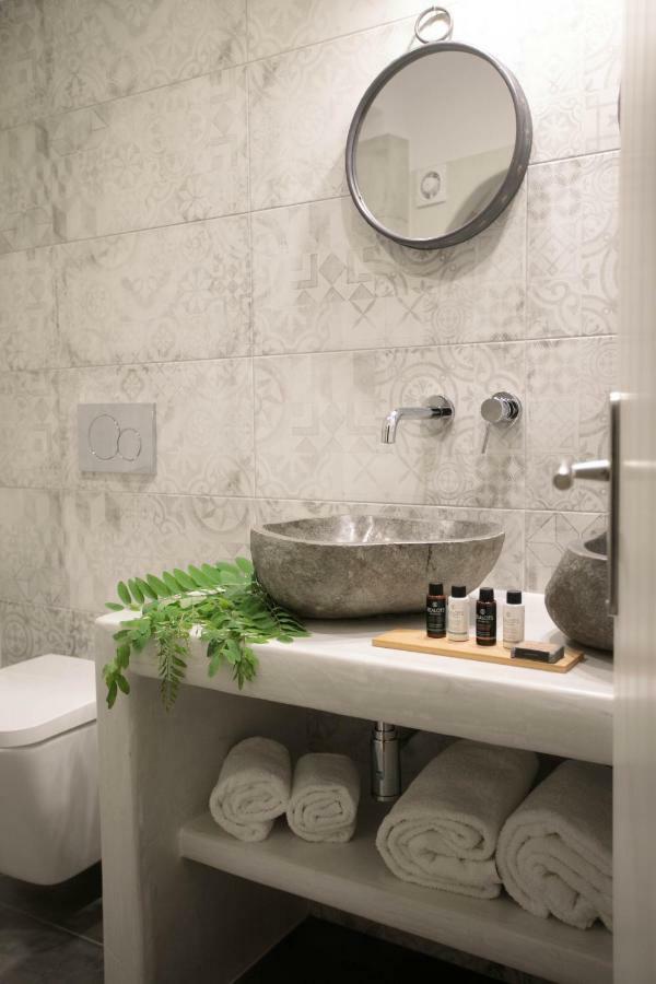 Kissos Luxury Suites Naxos City Dış mekan fotoğraf