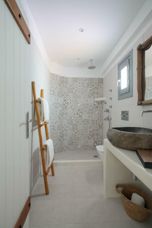 Kissos Luxury Suites Naxos City Dış mekan fotoğraf