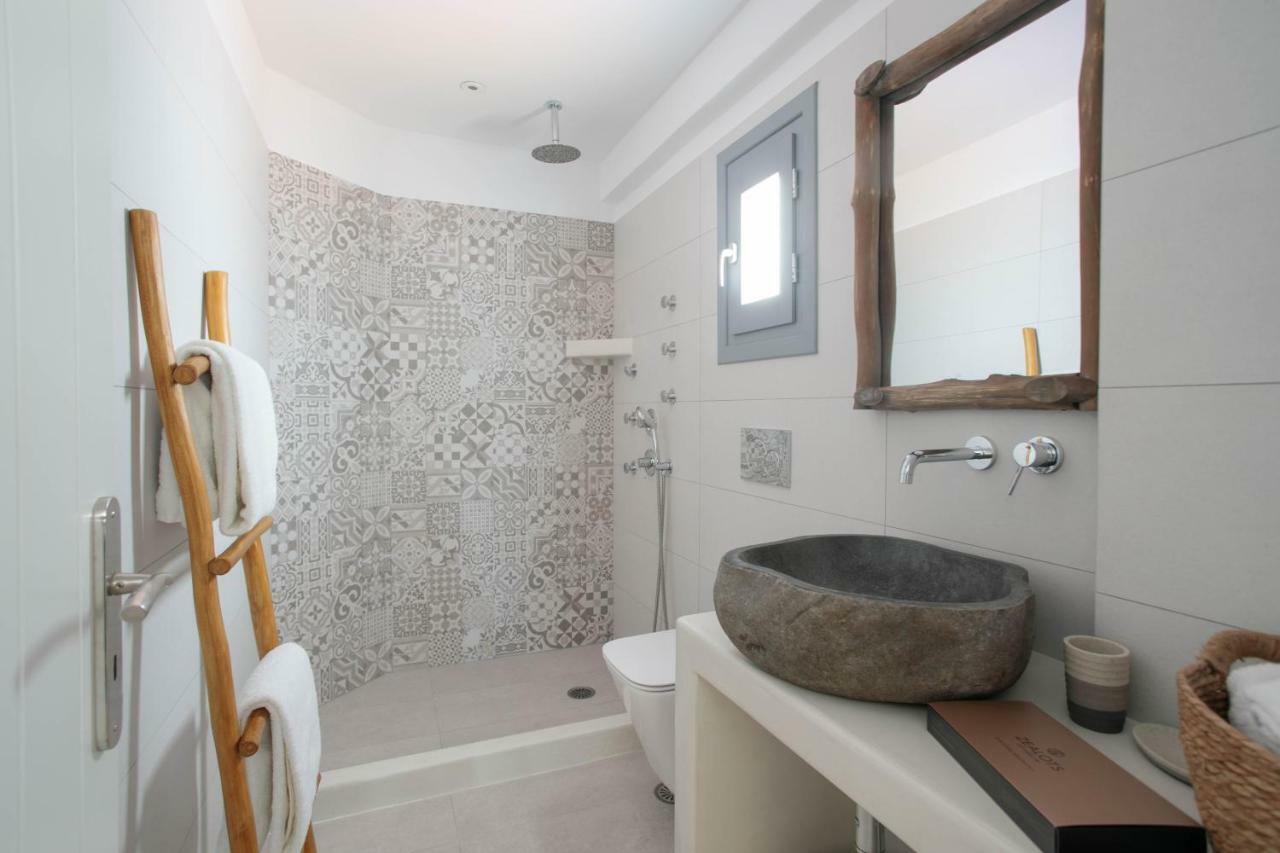 Kissos Luxury Suites Naxos City Dış mekan fotoğraf