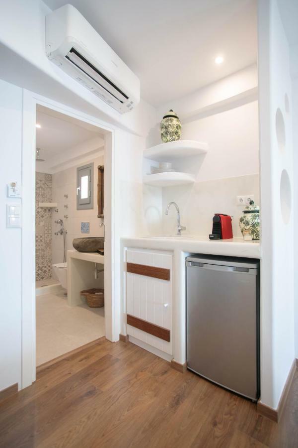 Kissos Luxury Suites Naxos City Dış mekan fotoğraf
